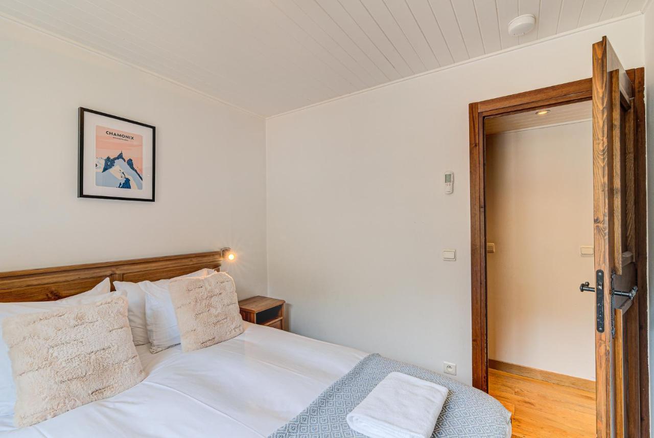 Apartment Les Drus - Alpes Travel - Chamonix - Sleeps 6 外观 照片